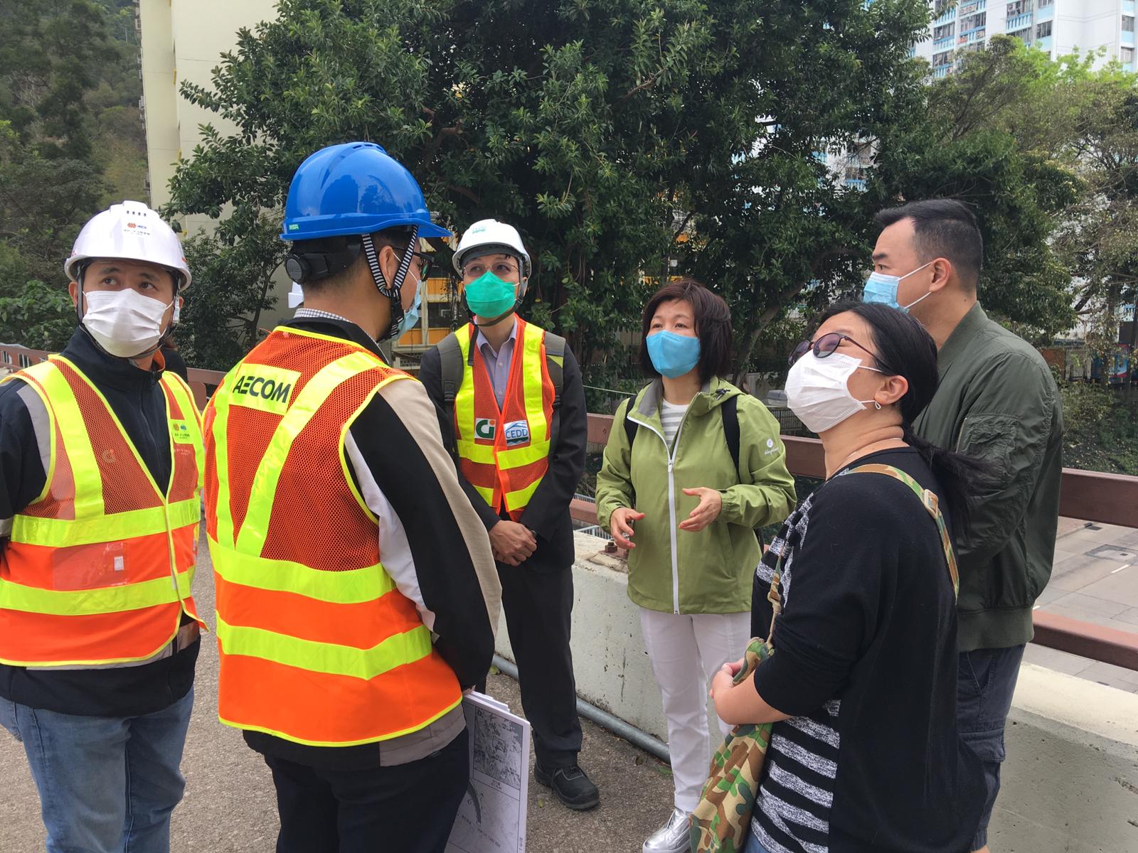 The engineering team attended site visit of Road Improvement Works 1 at Clear Water Bay with Kwun Tong District Council Members.