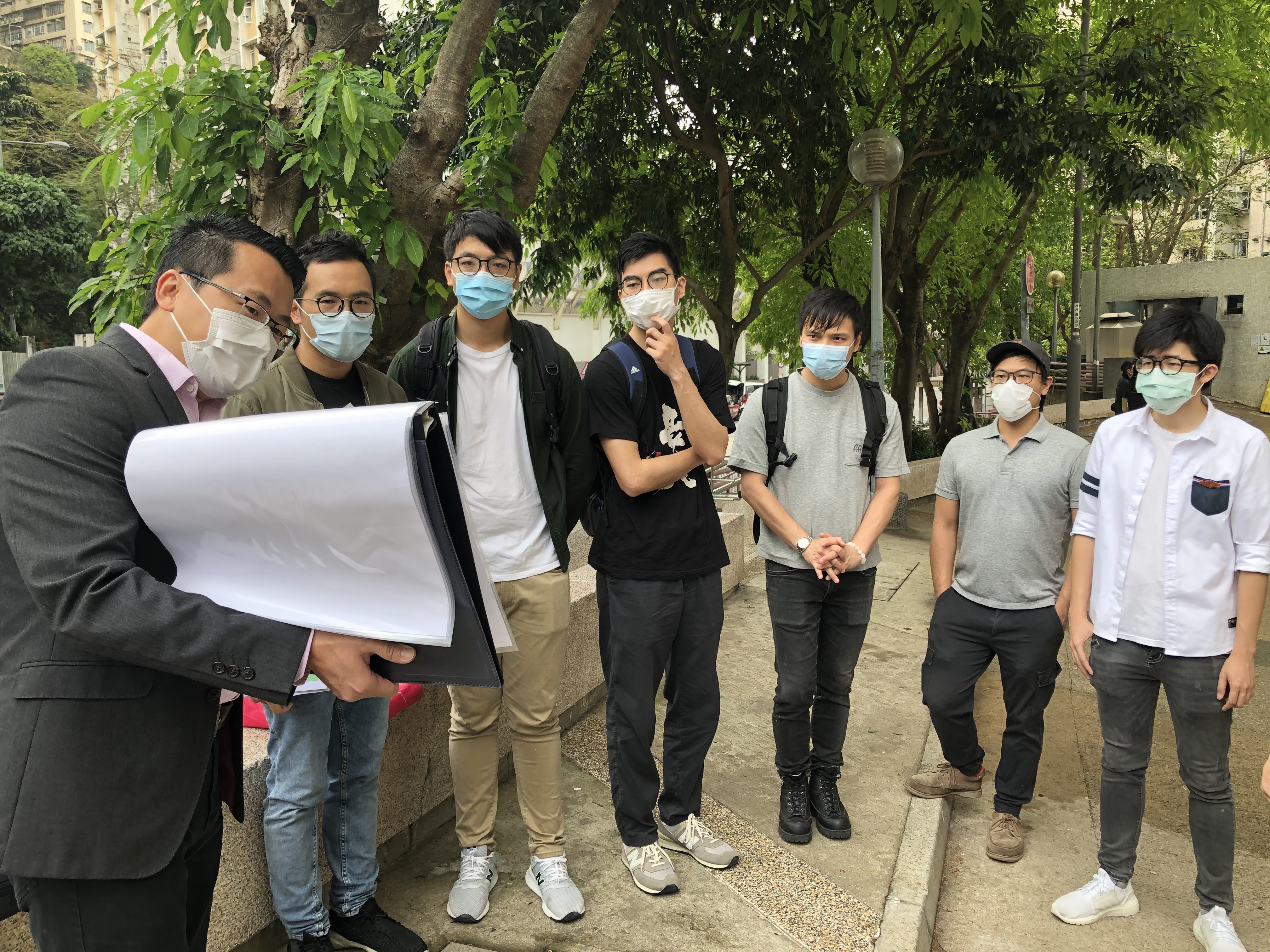 The engineering team attended site visit of Pedestrian Connectivity Facilities 2 at Hiu Ming Street with Kwun Tong District Council Members.